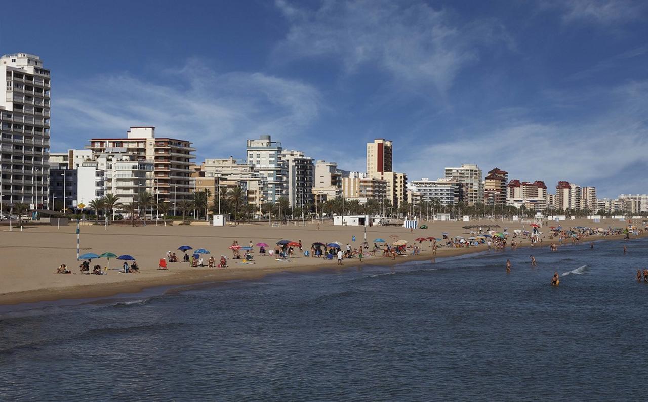 Oreneta Playa de Gandia Buitenkant foto
